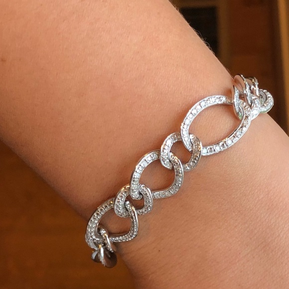 Beautiful Jilco bracelet. Brand new in box - Picture 4 of 6